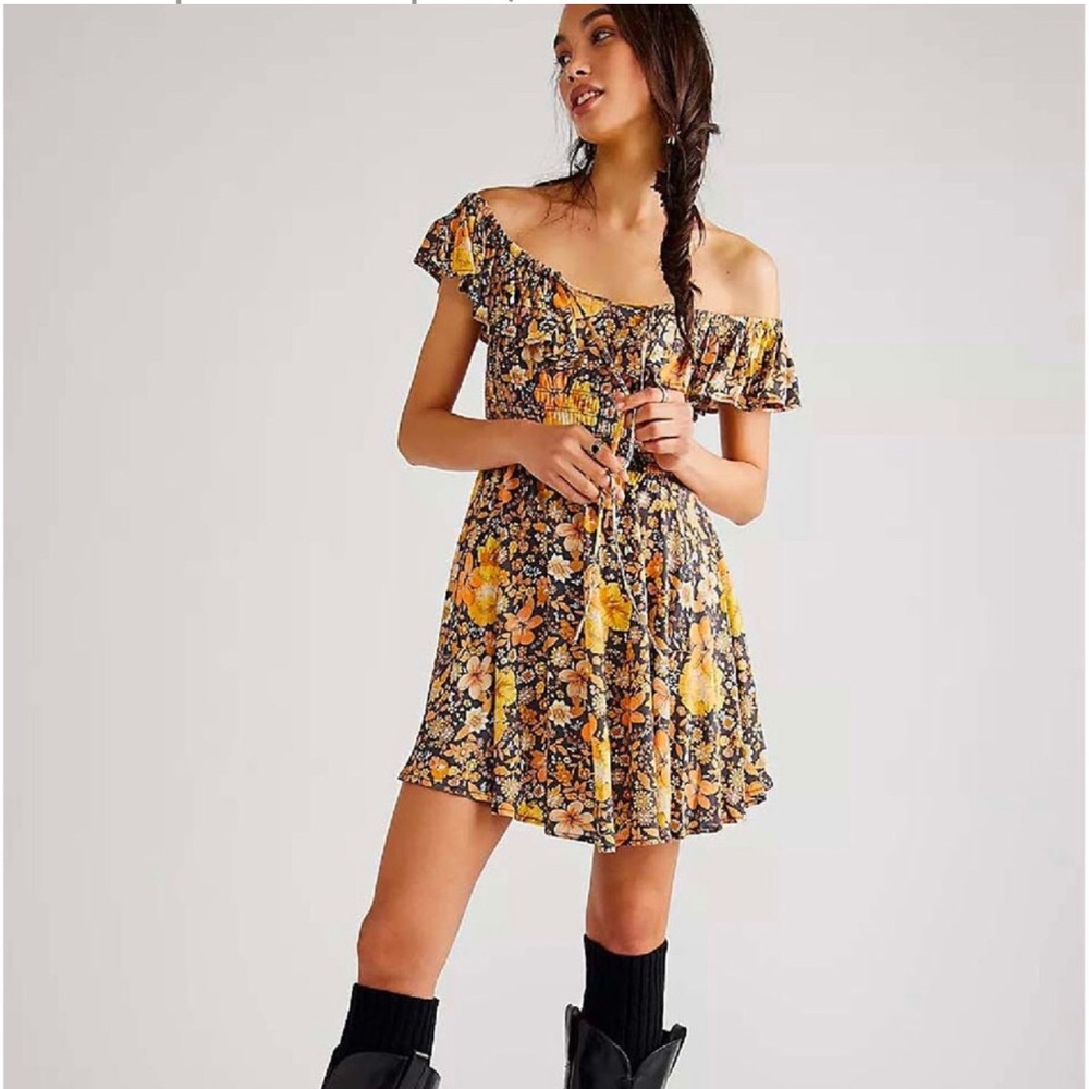 Spell & The Gypsy Collective Hibiscus Lane Off Shoulder Mini Dress Size …